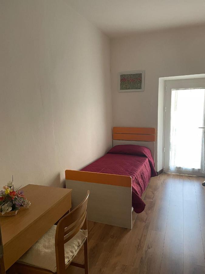 Casa Zanoni Lägenhet Torbole Sul Garda Exteriör bild