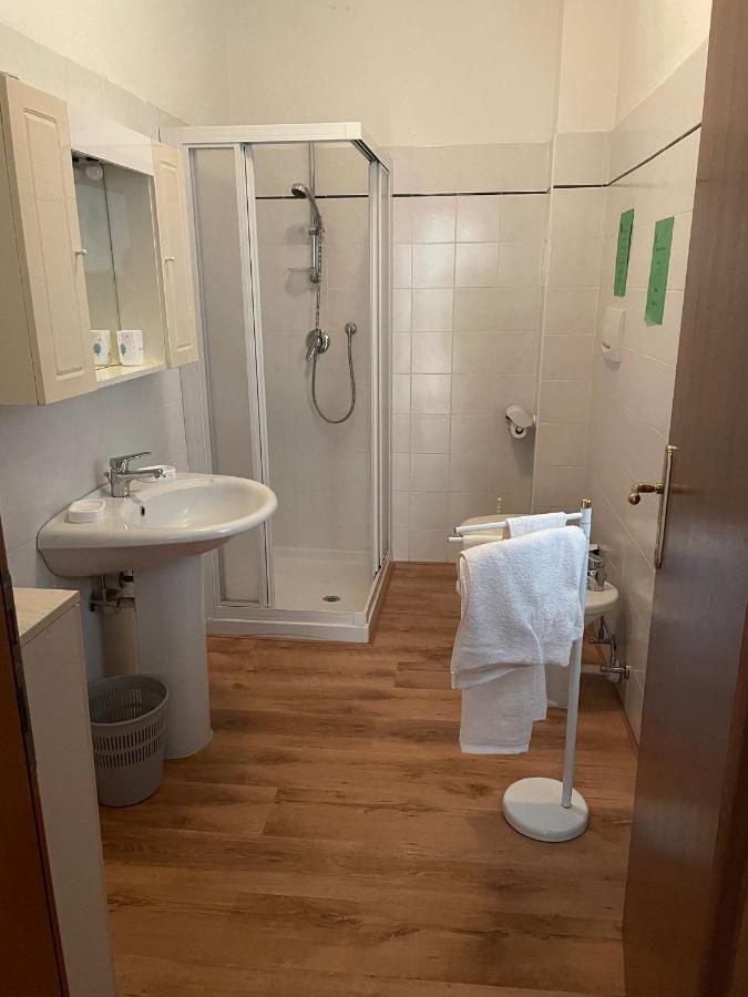 Casa Zanoni Lägenhet Torbole Sul Garda Exteriör bild